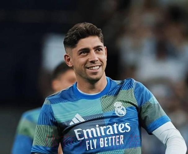 每体：巴尔韦德不想踢右后卫 阿森西奥无法胜任